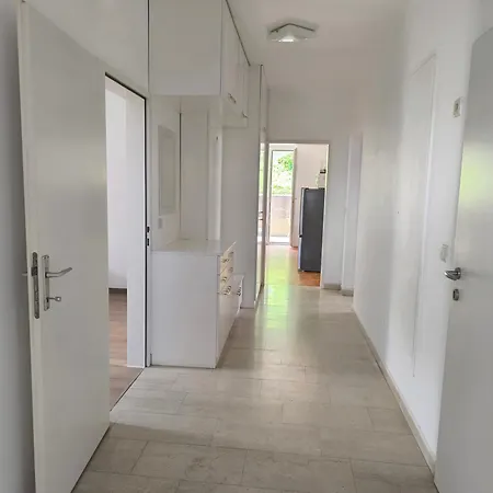 Graz Ferienwohnungen Apartmán *
